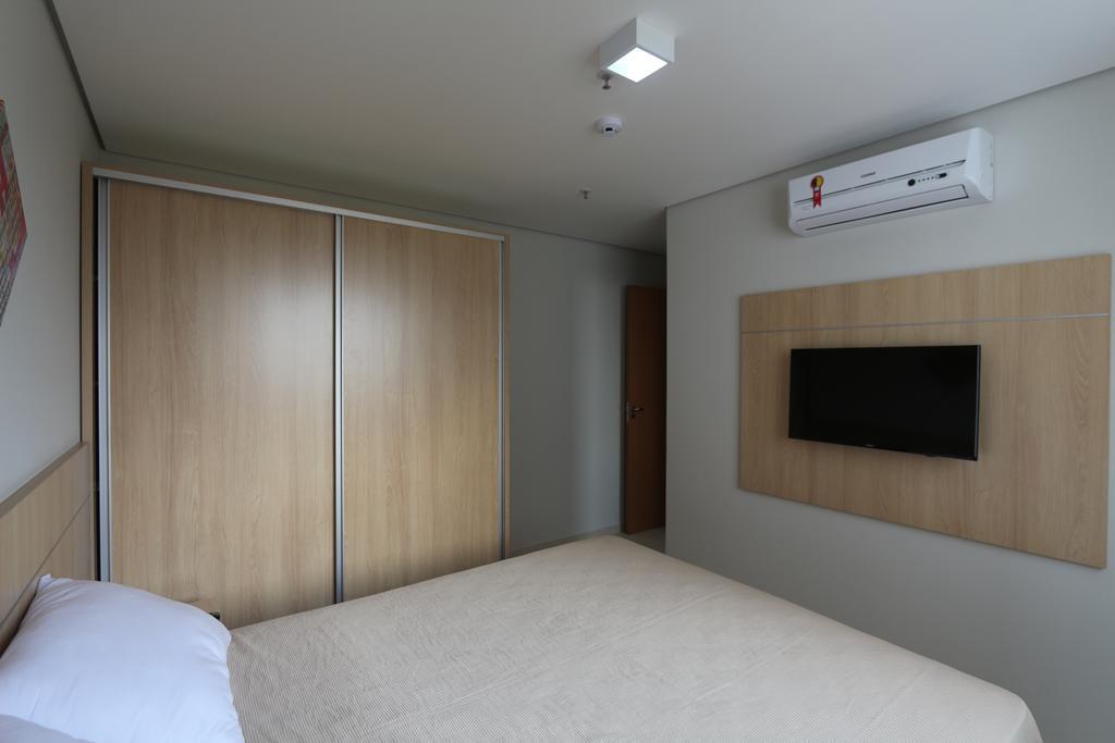 Casa Da Madeira 1 Ou 2 Quartos Caldas Novas Ngoại thất bức ảnh